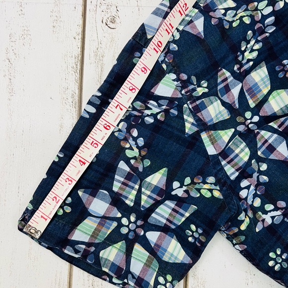 Tommy Hilfiger Men’s Cotton Short Sleeve Plaid Floral Shirt - Picture 13 of 13